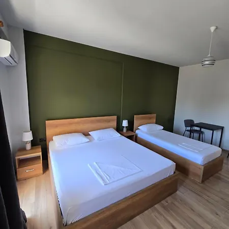 Hotel Hill's *