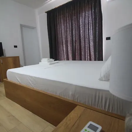Hill's Hotel