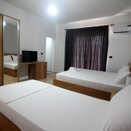 Hill's Sarande