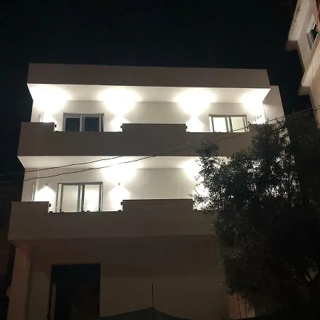 Hotel Hill's